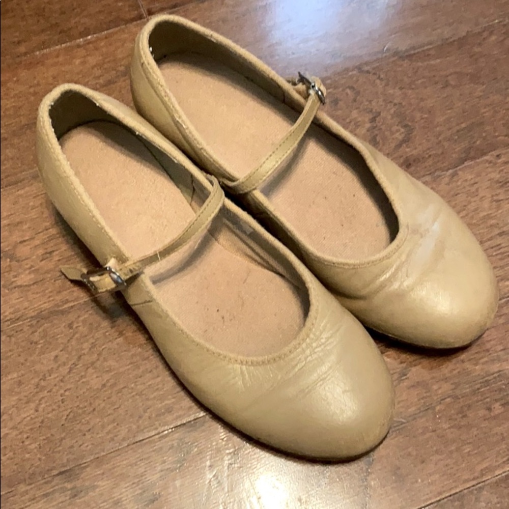 Bloch tap shoes